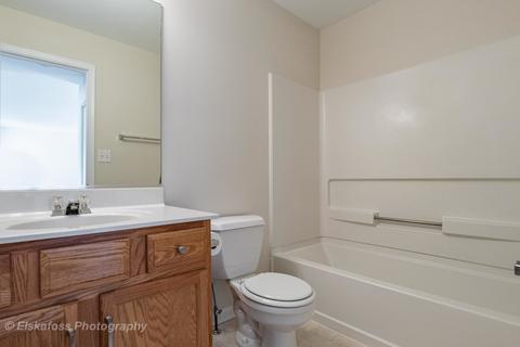 4 Edgebrook Ct, Algonquin, IL 60102 photo 17