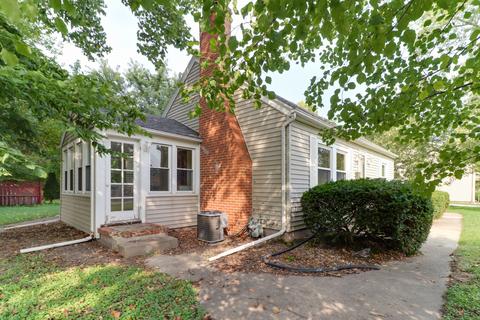 609 Kingsley St, Normal, IL 61761 photo 32