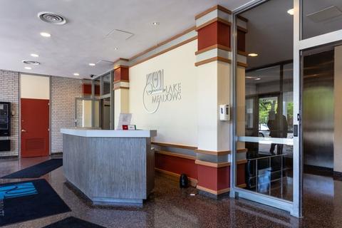 601 E 32nd St #1102, Chicago, IL 60616 photo 2