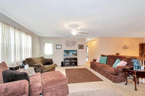 1412 Trailside Dr, Beecher, IL 60401 photo 2
