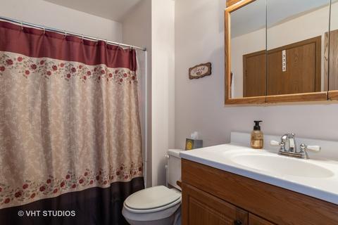150 S Prospect Ave #C, Bartlett, IL 60103 photo 8