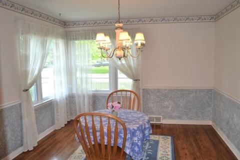 871 Morgan St, Elgin, IL 60123 photo 8