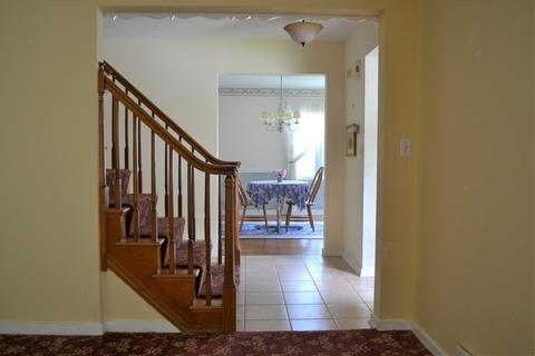 871 Morgan St, Elgin, IL 60123 photo 10