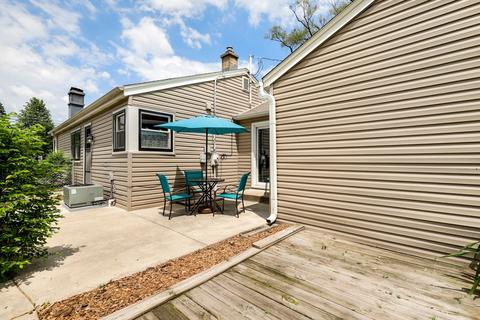 955 E Algonquin Rd, Des Plaines, IL 60016 photo 24