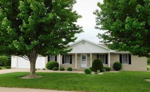 683 E Spruce St, Herscher, IL 60941 photo 1