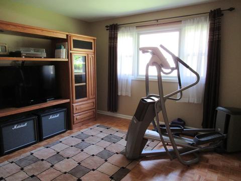 210 Longfellow Dr, Wheaton, IL 60189 photo 21