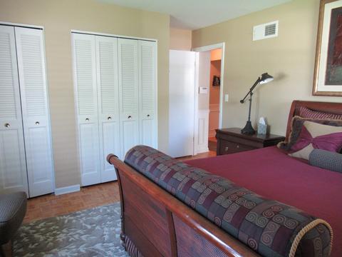 210 Longfellow Dr, Wheaton, IL 60189 photo 20