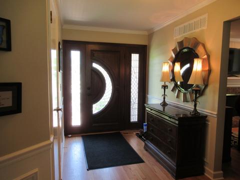 210 Longfellow Dr, Wheaton, IL 60189 photo 3