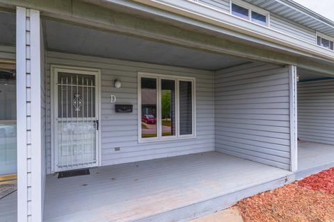 1709 Rockingham Dr #D, Normal, IL 61761 photo 3