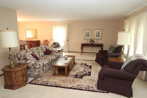 1015 Gregory St, Normal, IL 61761 photo 5