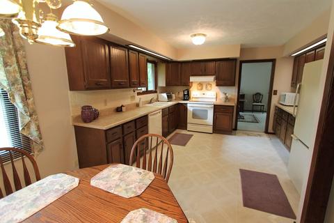 1015 Gregory St, Normal, IL 61761 photo 7