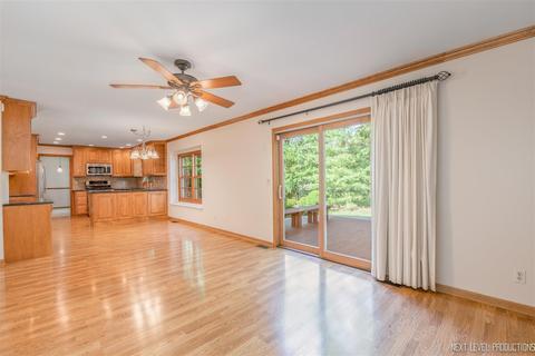532 Appleton Dr, Batavia, IL 60510 photo 14