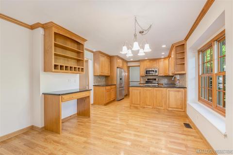 532 Appleton Dr, Batavia, IL 60510 photo 10