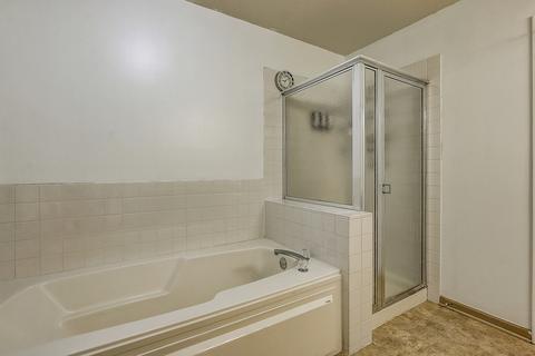 1220 Dunamon Dr, Bartlett, IL 60103 photo 18