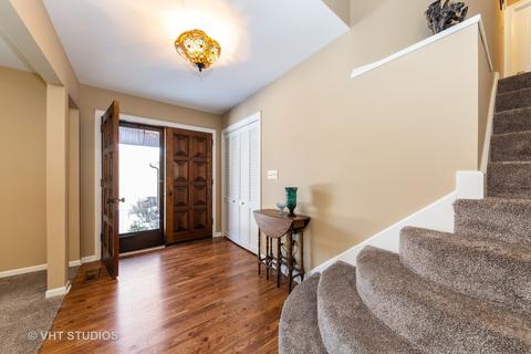 1124 Crane Dr, Sleepy Hollow, IL 60118 photo 5