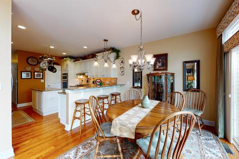 177 Partridge Ln, Bartlett, IL 60103 photo 9