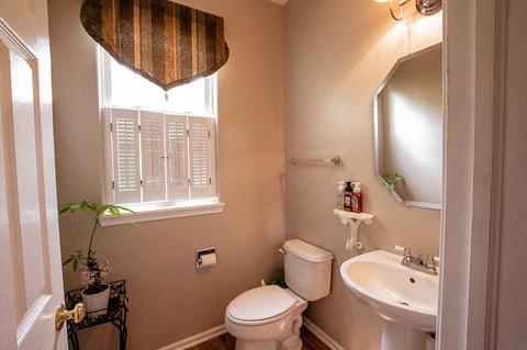 28816 Bakers Dr, Lakemoor, IL 60051 photo 6