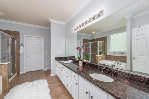 816 Beech Dr, Elgin, IL 60120 photo 22