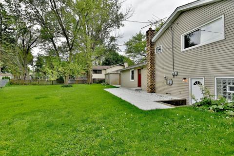 304 E Walnut St, Roselle, IL 60172 photo 23