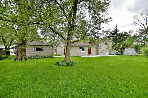 304 E Walnut St, Roselle, IL 60172 photo 26