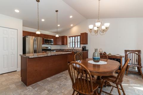 923 Madison Ave, Mchenry, IL 60050 photo 5