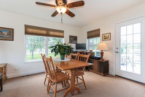 923 Madison Ave, Mchenry, IL 60050 photo 6