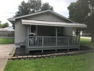 719 Central Ave, Tilton, IL 61833 photo 15