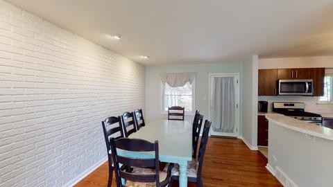 212 S Beverly St, Wheaton, IL 60187 photo 9