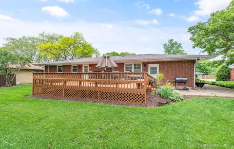 1485 Easy St, Elgin, IL 60123 photo 17