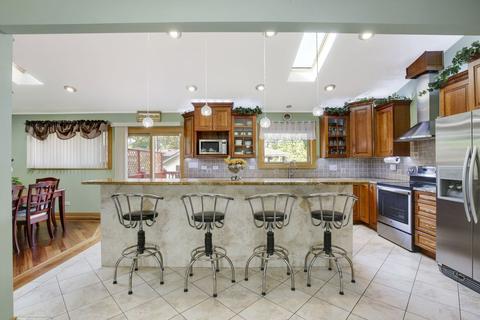 486 Westmere Rd, Des Plaines, IL 60016 photo 7