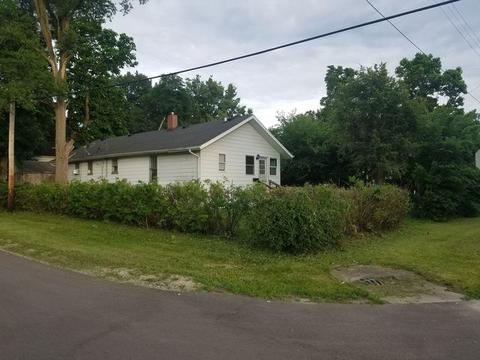 1630 Pine St, Ottawa, IL 61350 photo 3