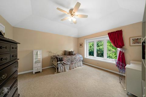 2537 Sutton Ln, Aurora, IL 60502 photo 22