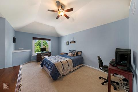 2537 Sutton Ln, Aurora, IL 60502 photo 17