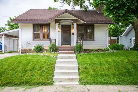 1226 E Jefferson St, Bloomington, IL 61701 photo 2