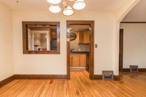 1226 E Jefferson St, Bloomington, IL 61701 photo 7