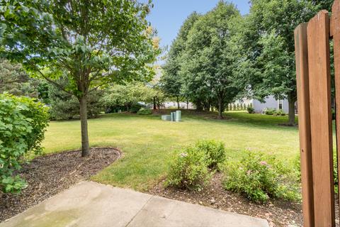 1298 Christopher Ct, Elgin, IL 60120 photo 20