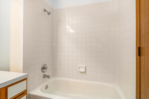1298 Christopher Ct, Elgin, IL 60120 photo 14