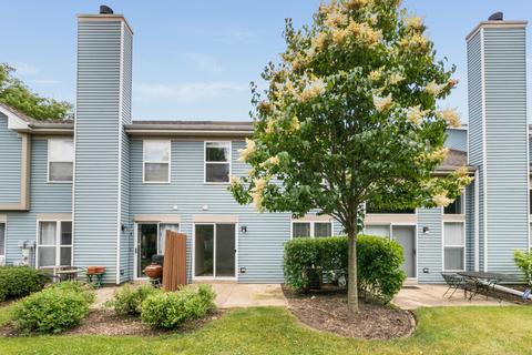 1298 Christopher Ct, Elgin, IL 60120 photo 19