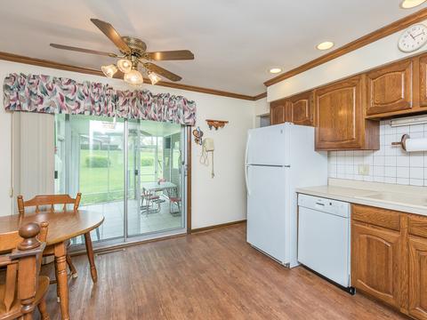 784 Webster Ave, Bartlett, IL 60103 photo 7