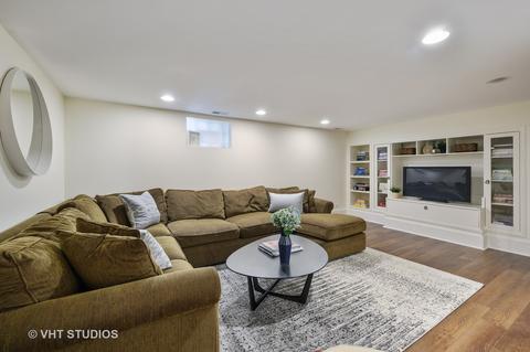 731 Echo Ln, Glenview, IL 60025 photo 33