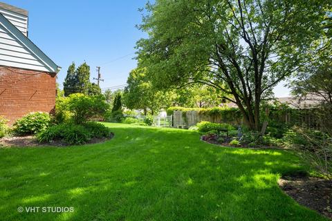 175 N Wolf Rd, Des Plaines, IL 60016 photo 17