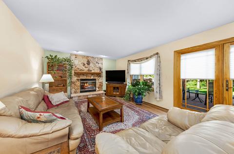 983 Split Rail Dr, Carol Stream, IL 60188 photo 12
