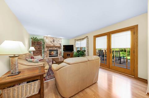 983 Split Rail Dr, Carol Stream, IL 60188 photo 10