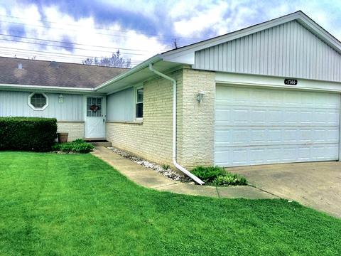 1744 E Indigo Ct, Mount Prospect, IL 60056 photo 2