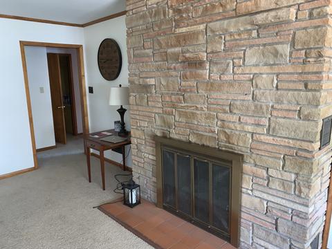 402 E Main St, Royal, IL 61871 photo 5