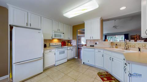 5700 Cobblestone Trl, Mchenry, IL 60050 photo 8