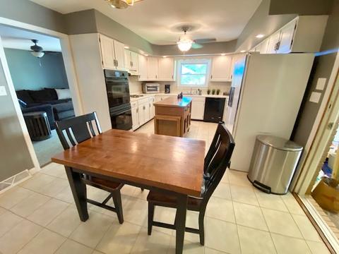 591 Pinecrest Pl, Rantoul, IL 61866 photo 5