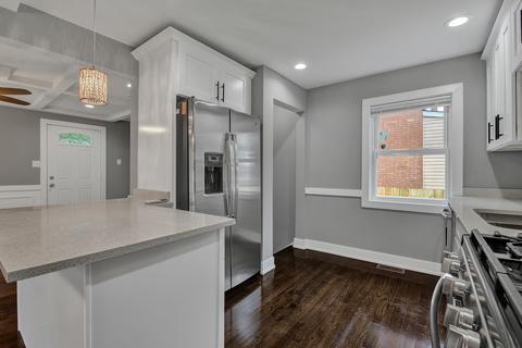 2609 E 93rd St, Chicago, IL 60617 photo 15