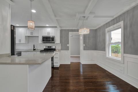 2609 E 93rd St, Chicago, IL 60617 photo 9