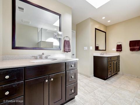 4865 Alexandra Ct, Rolling Meadows, IL 60008 photo 23